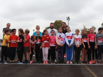 LES COLLEGIENS COURENT POUR LA BONNE CAUSE